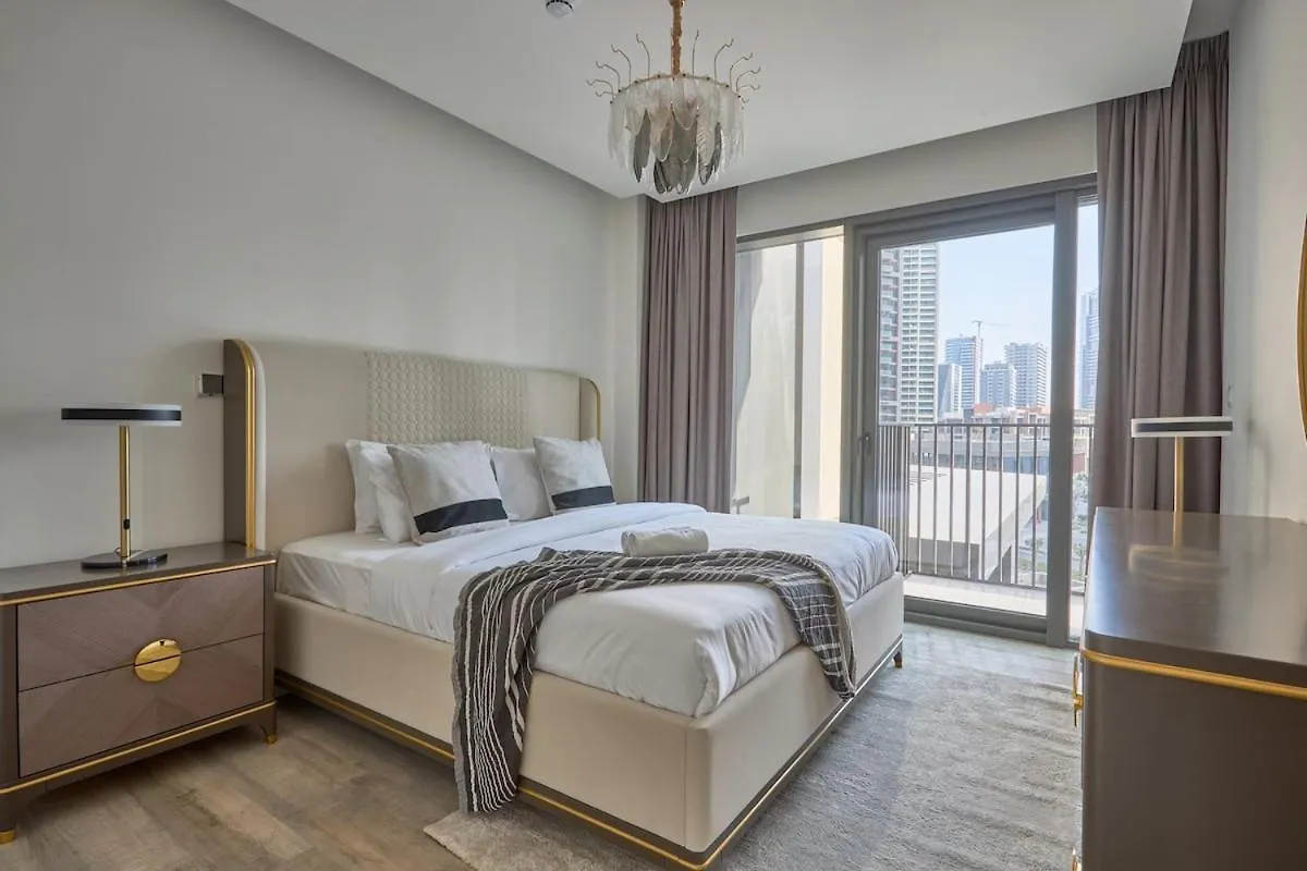 Bright And Modern City Apartment In Business Bay With Two Balconies, Pool, Gym, Free Parking And Self Check In, Sleeps Up To Four, By Stayfinity Dubai United Arab Emirates